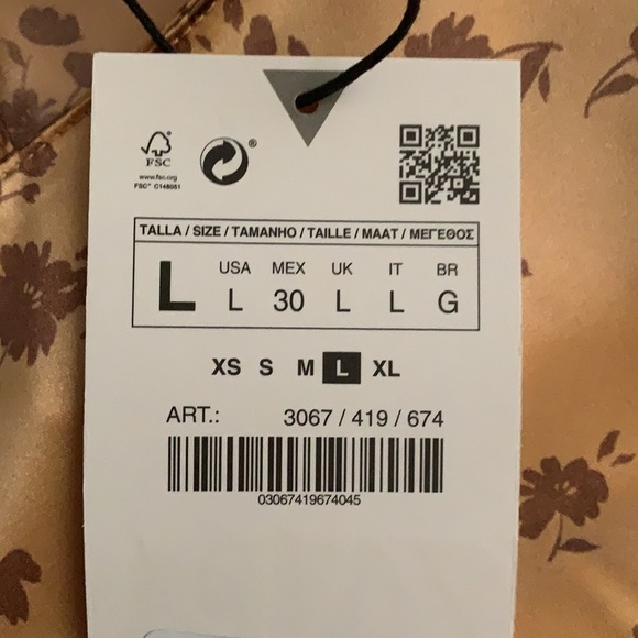 NWT. Zara Floral Print Crop Top. Size XS, M, L. - Picture 5 of 9